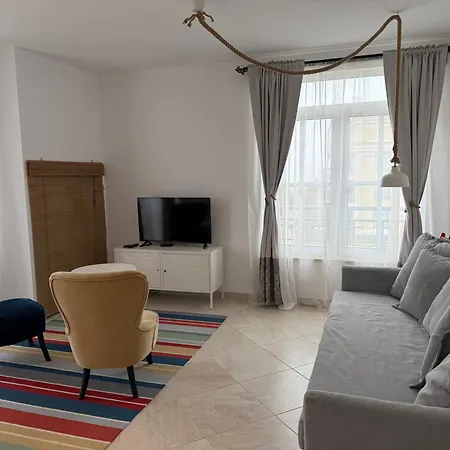 Апартамент Flores Garden Pool Side And Sea View *