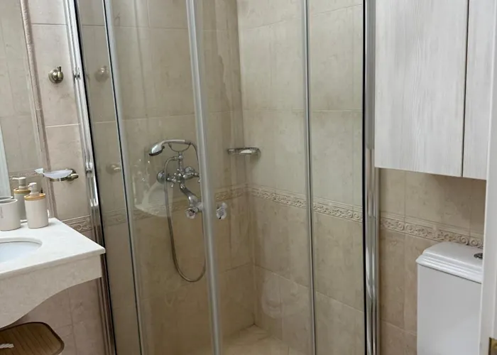 Flores Garden Pool Side And Sea View *